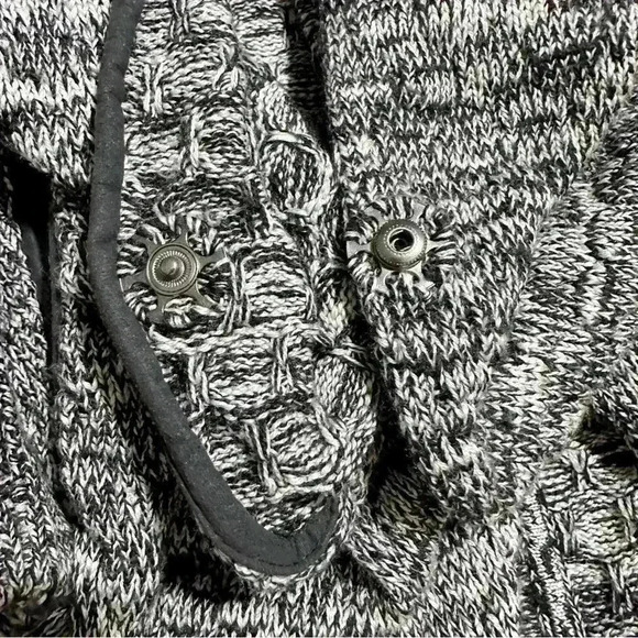 LULULEMON Cardi All Day in Black / White Sz. XSmall / Small - Picture 15 of 16